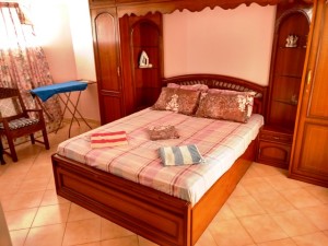 Row-villa Master Bedroom1